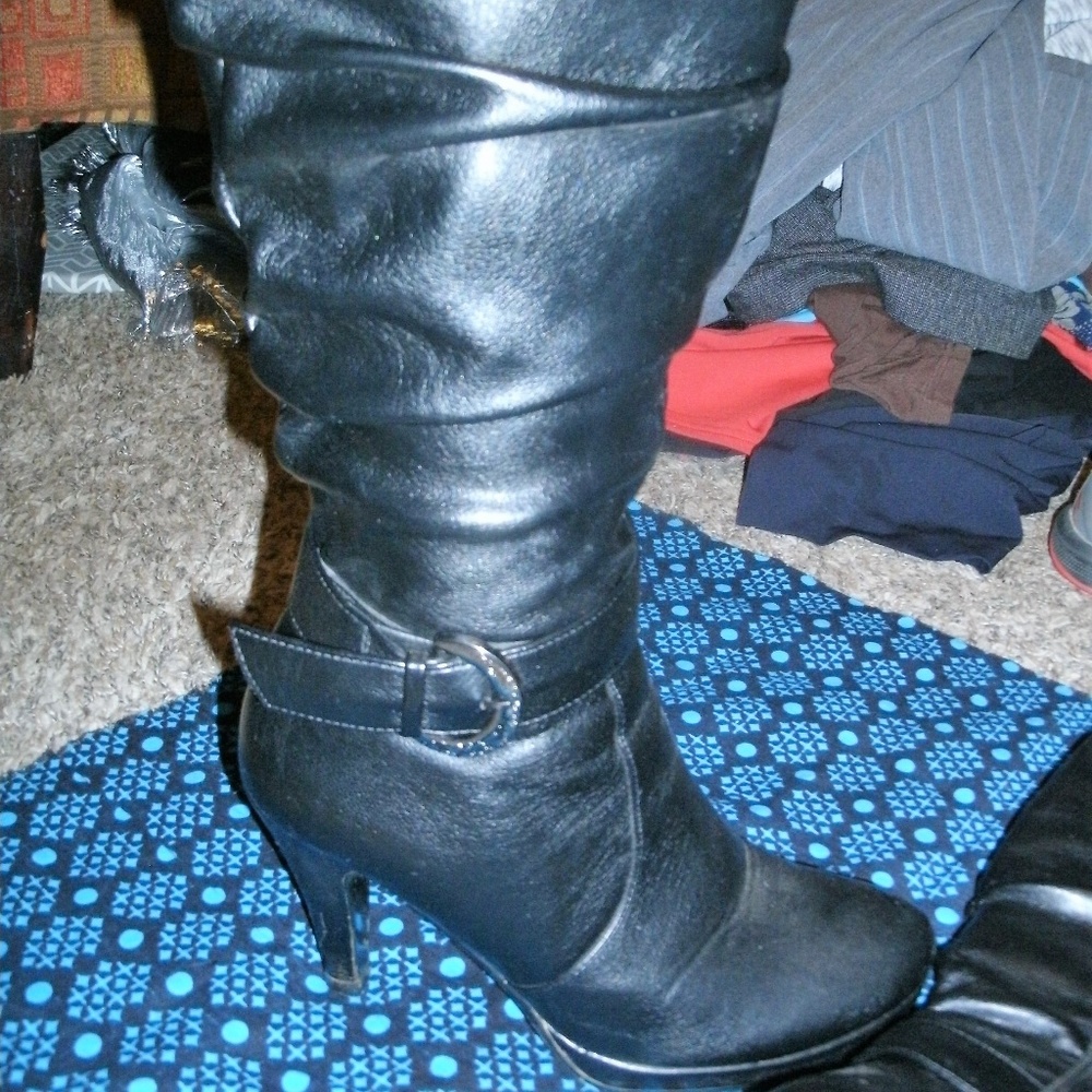 #583 FOREVER Black Buckled Knee High Heel Boots